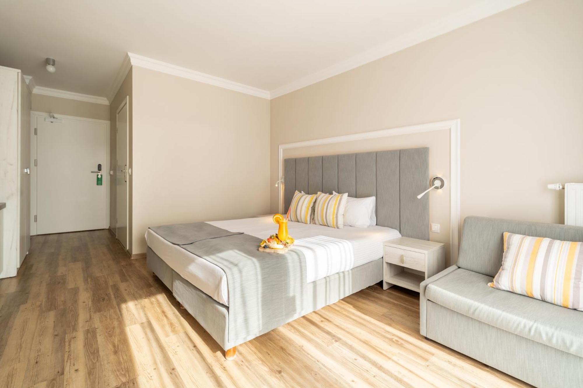 Hotel & Spa Trzy Wyspy ชวีโนวิชแจ ภายนอก รูปภาพ