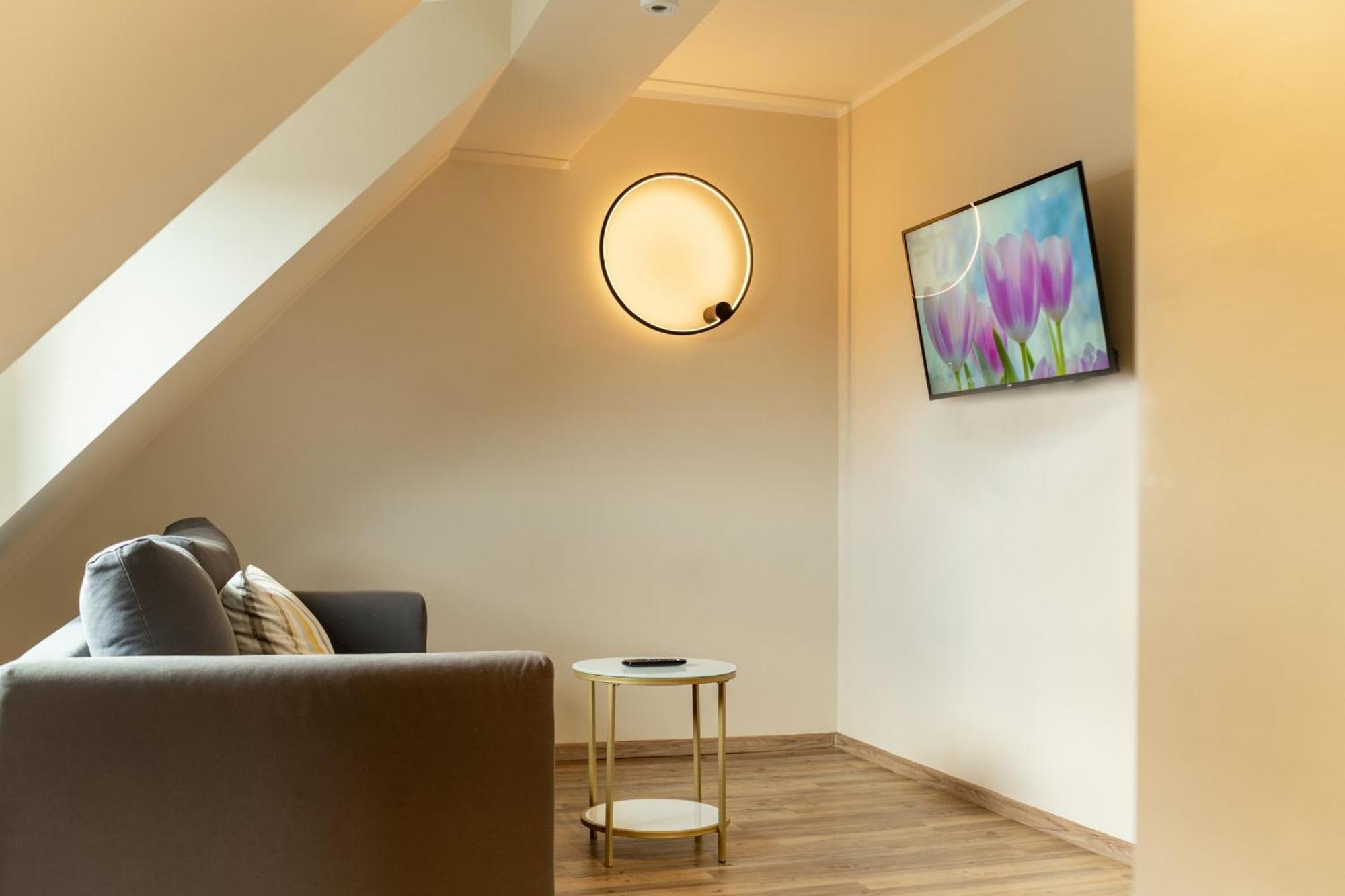 Hotel & Spa Trzy Wyspy ชวีโนวิชแจ ภายนอก รูปภาพ