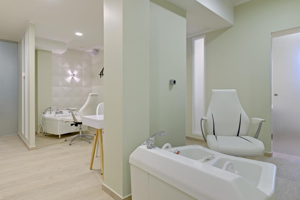 Hotel & Spa Trzy Wyspy ชวีโนวิชแจ ภายนอก รูปภาพ