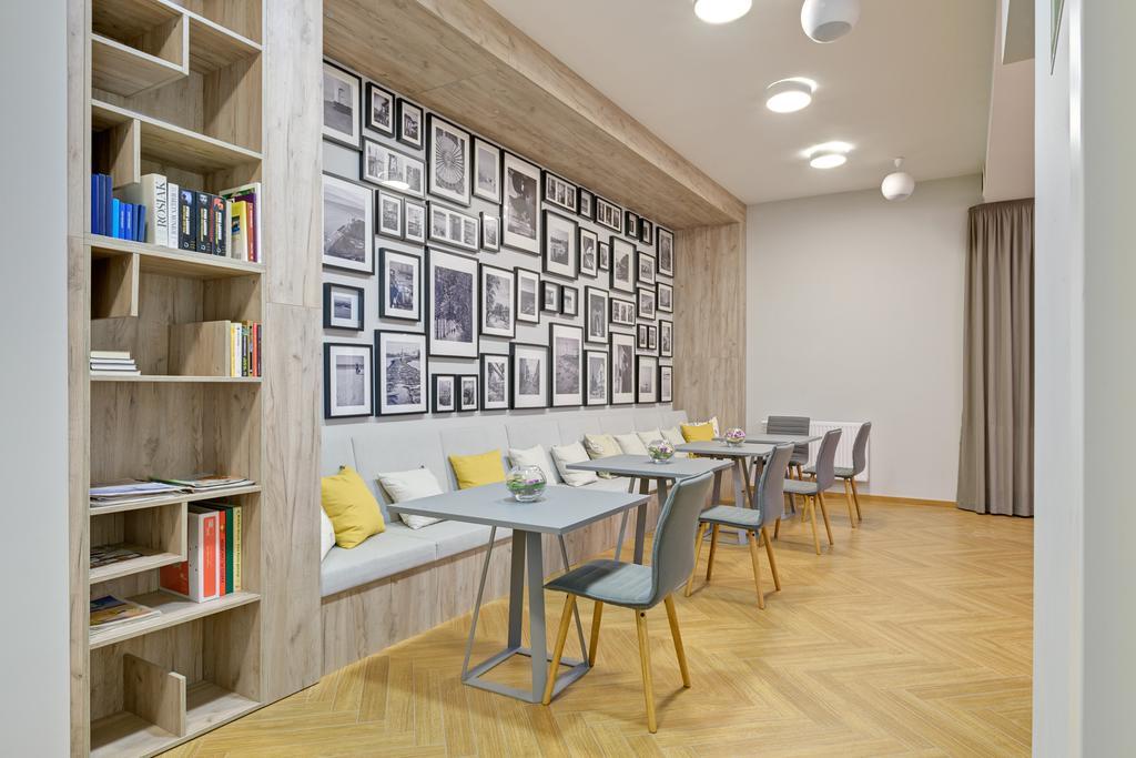 Hotel & Spa Trzy Wyspy ชวีโนวิชแจ ภายนอก รูปภาพ